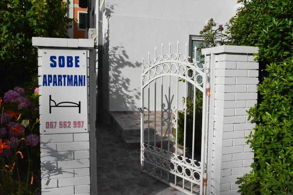 Apartments Kaludjerovic Herceg Novi Buitenkant foto